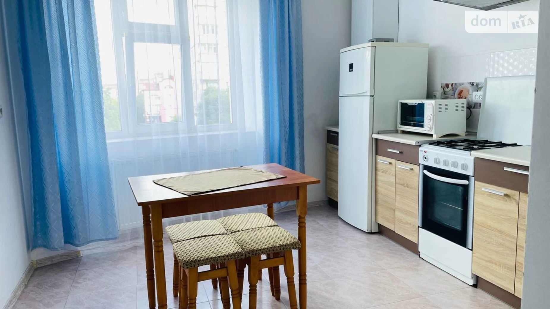1-кімнатна квартира 42 кв. м у Тернополі, вул. Євгена Коновальця - фото 4