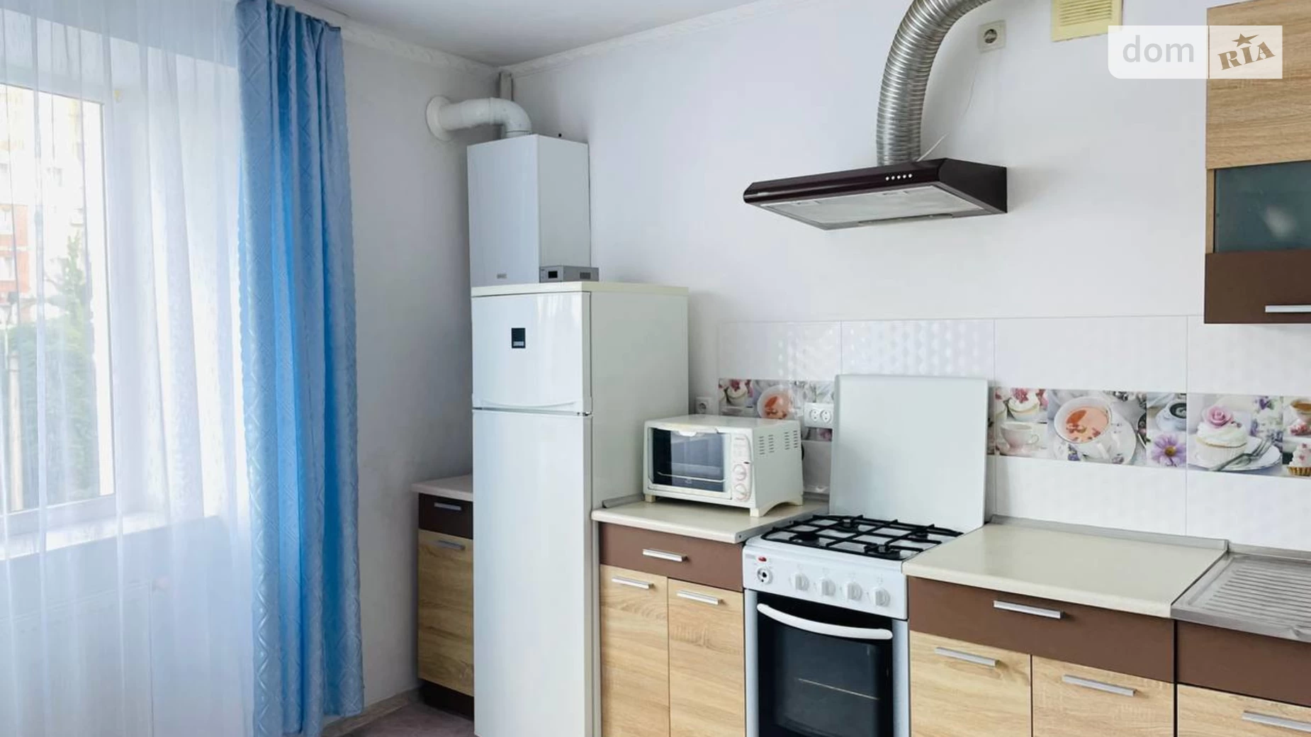 1-кімнатна квартира 42 кв. м у Тернополі, вул. Євгена Коновальця - фото 2