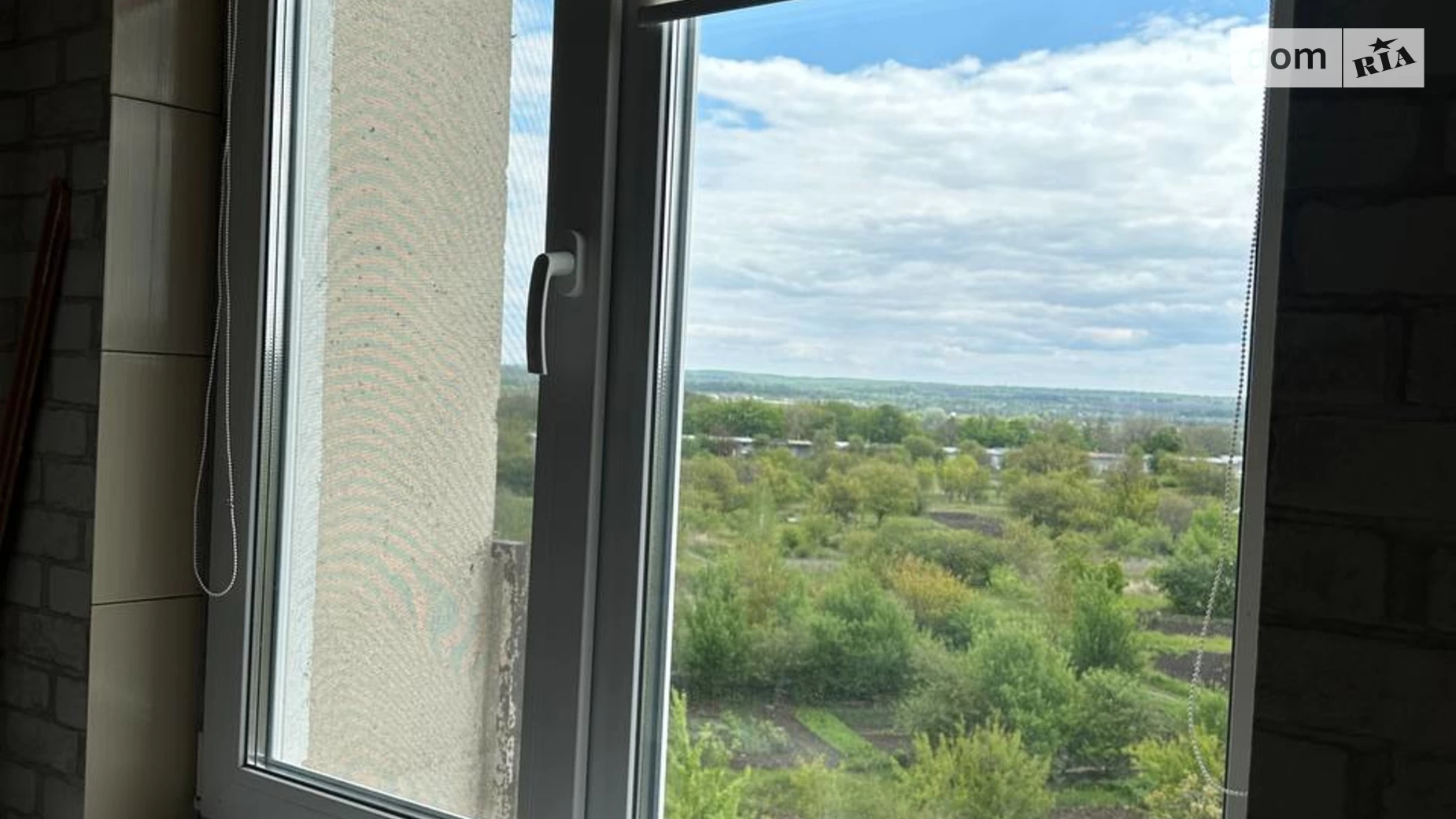 Продается 1-комнатная квартира 35.3 кв. м в Смеле, ул. Кармелюка, 76 - фото 2