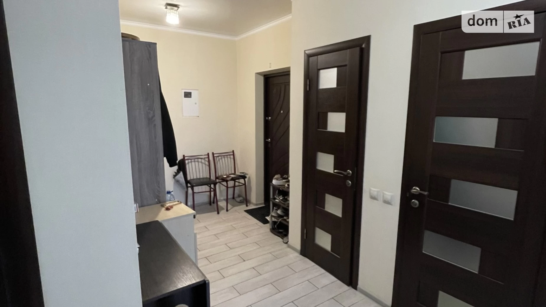 Продається 2-кімнатна квартира 58 кв. м у Старокостянтинові, вул. Ессенська, 31 - фото 2