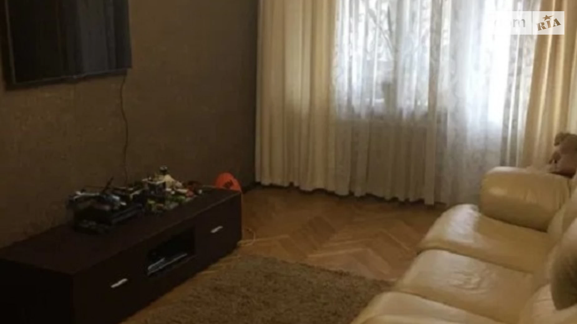 Продається 3-кімнатна квартира 62 кв. м у Києві, вул. Олега Мудрака(Генерала Наумова), 37 - фото 3