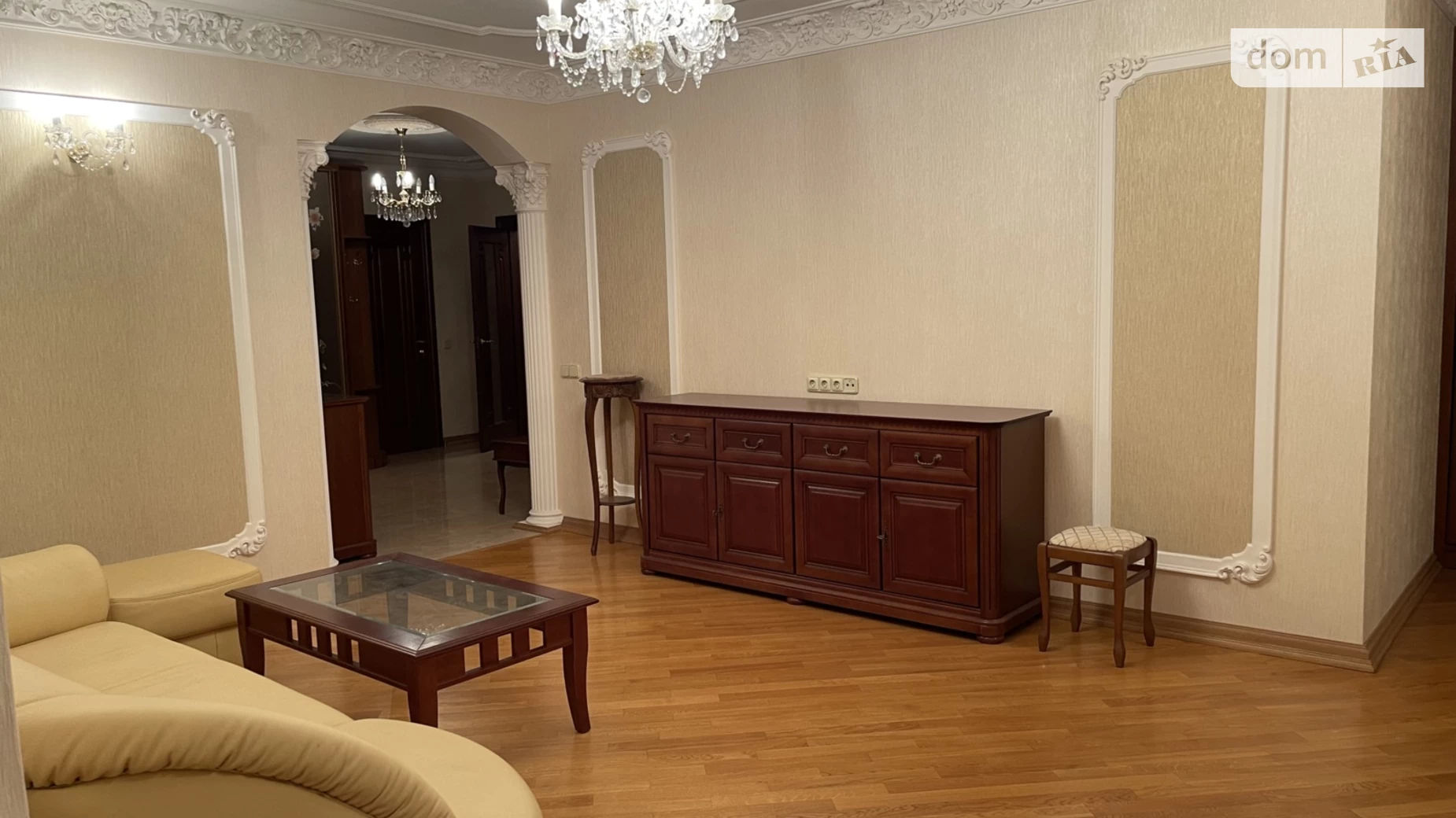Сдается в аренду 4-комнатная квартира 231 кв. м в Киеве, ул. Панаса Мирного, 28А - фото 2