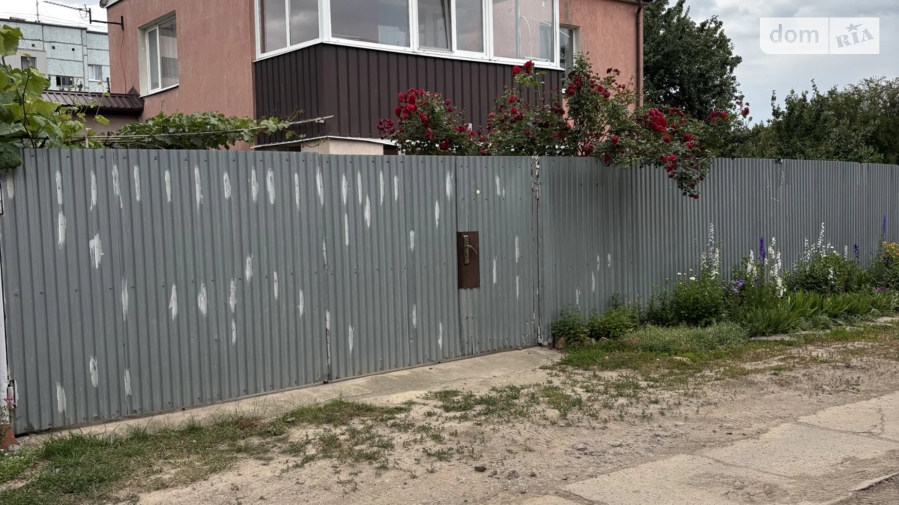 Продается дом на 2 этажа 160 кв. м с бассейном, цена: 125000 $ - фото 5