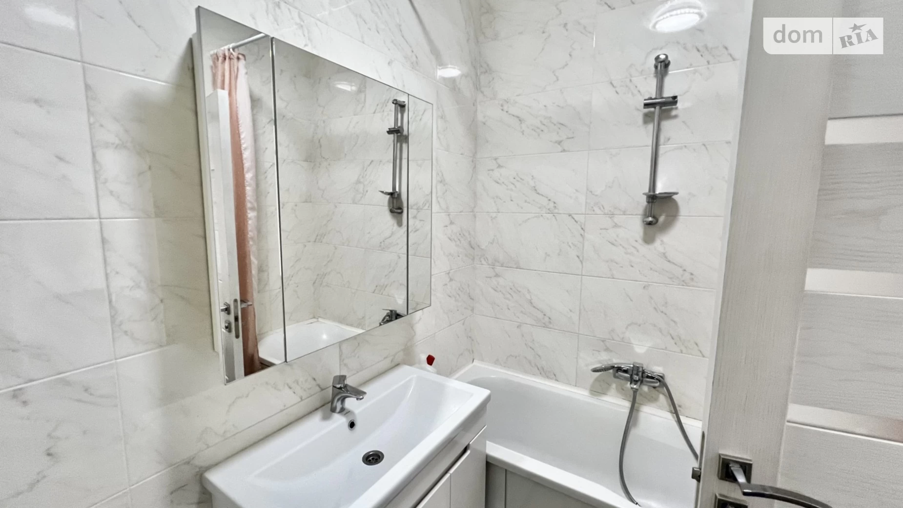 Сдается в аренду 1-комнатная квартира 41 кв. м в Одессе, ул. Среднефонтанская, 35 корпус 1 - фото 5