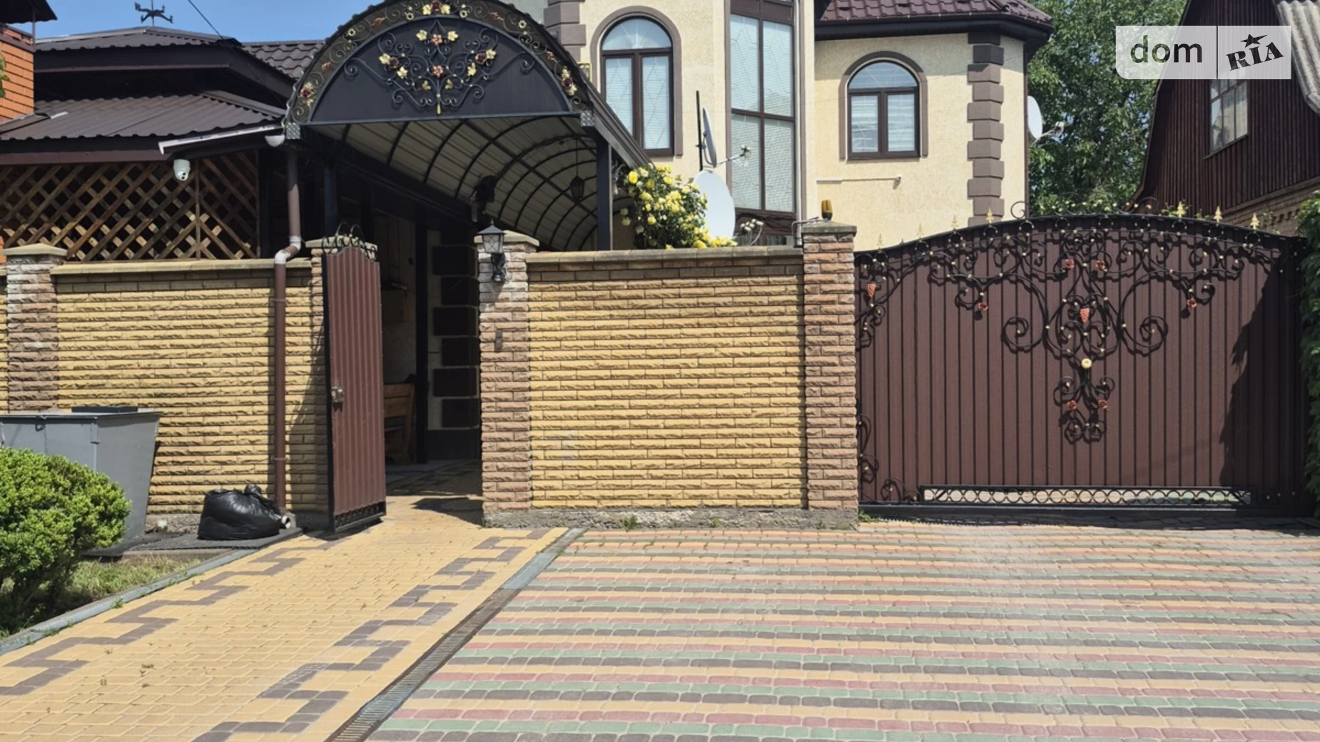 Продається будинок 2 поверховий 250 кв. м з каміном, цена: 290000 $ - фото 2