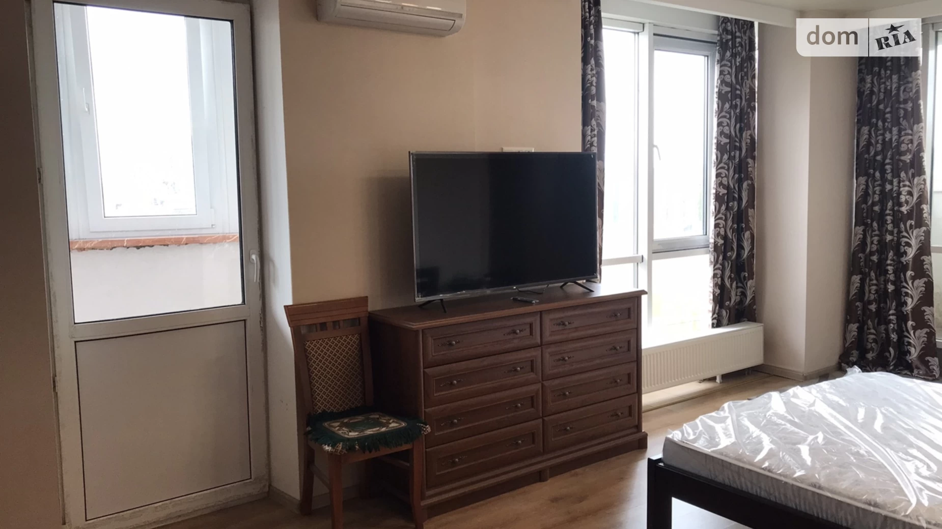 Продается 1-комнатная квартира 46.4 кв. м в Киеве, ул. Юрия Шумского, 5 - фото 4