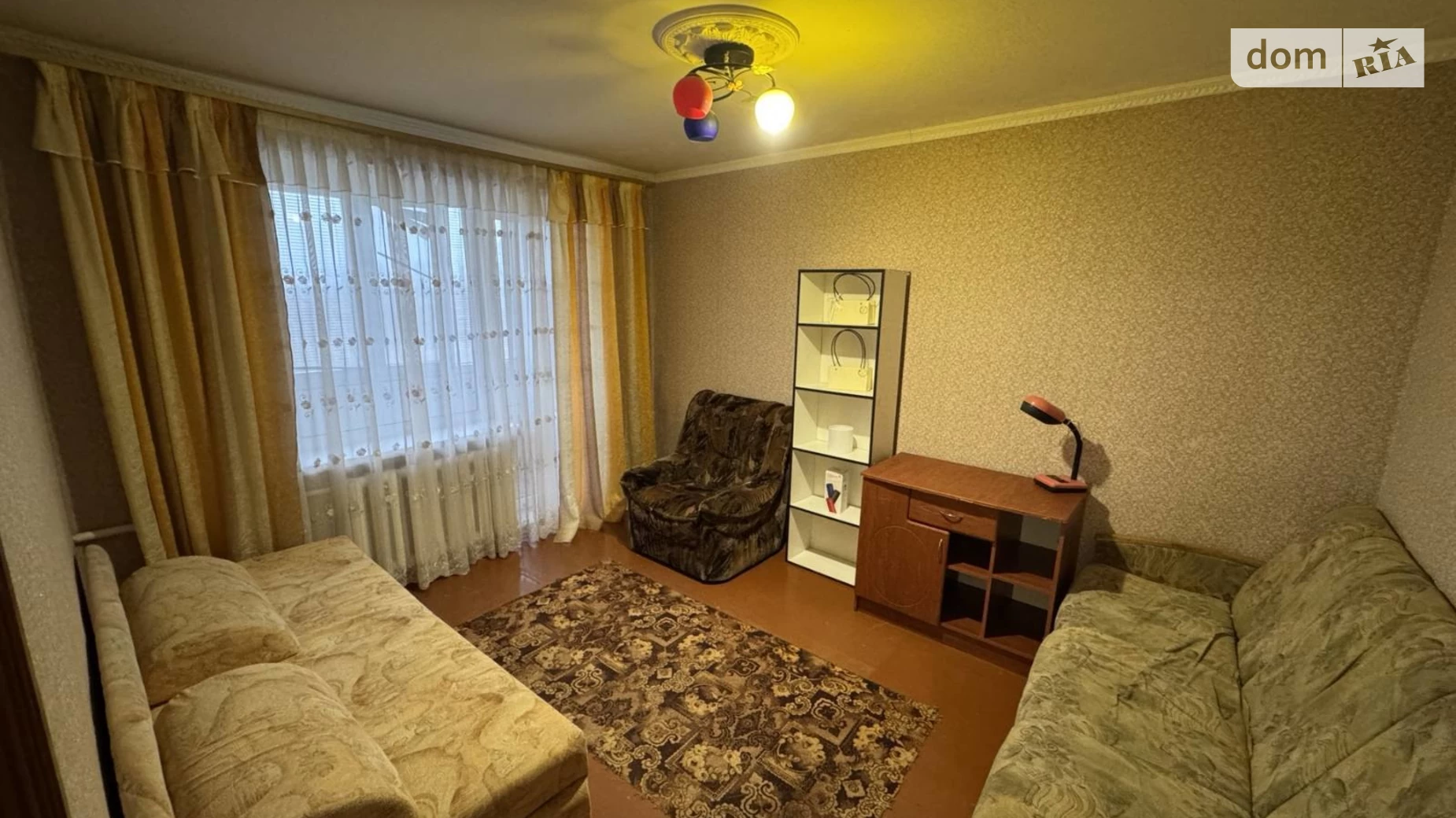 Продается 3-комнатная квартира 68 кв. м в Волочиске, ул. Независимости, 1 - фото 5