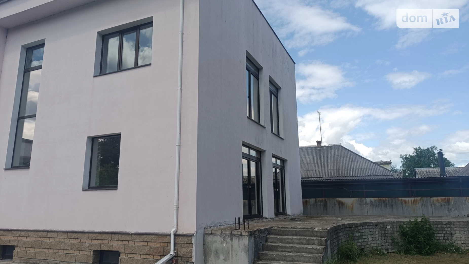 Продається будинок 2 поверховий 200 кв. м з бесідкою, цена: 160000 $ - фото 2