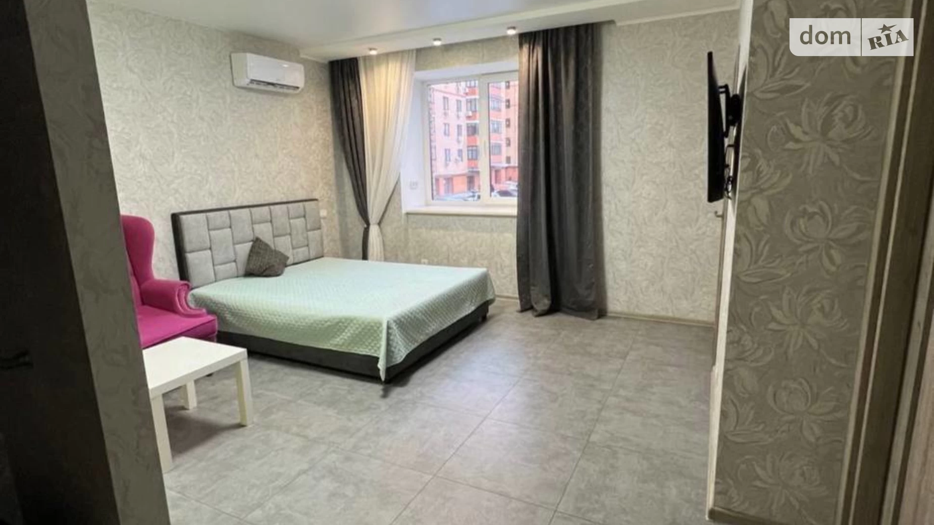 Продается 1-комнатная квартира 40.2 кв. м в Днепре, Запорожское шоссе - фото 2