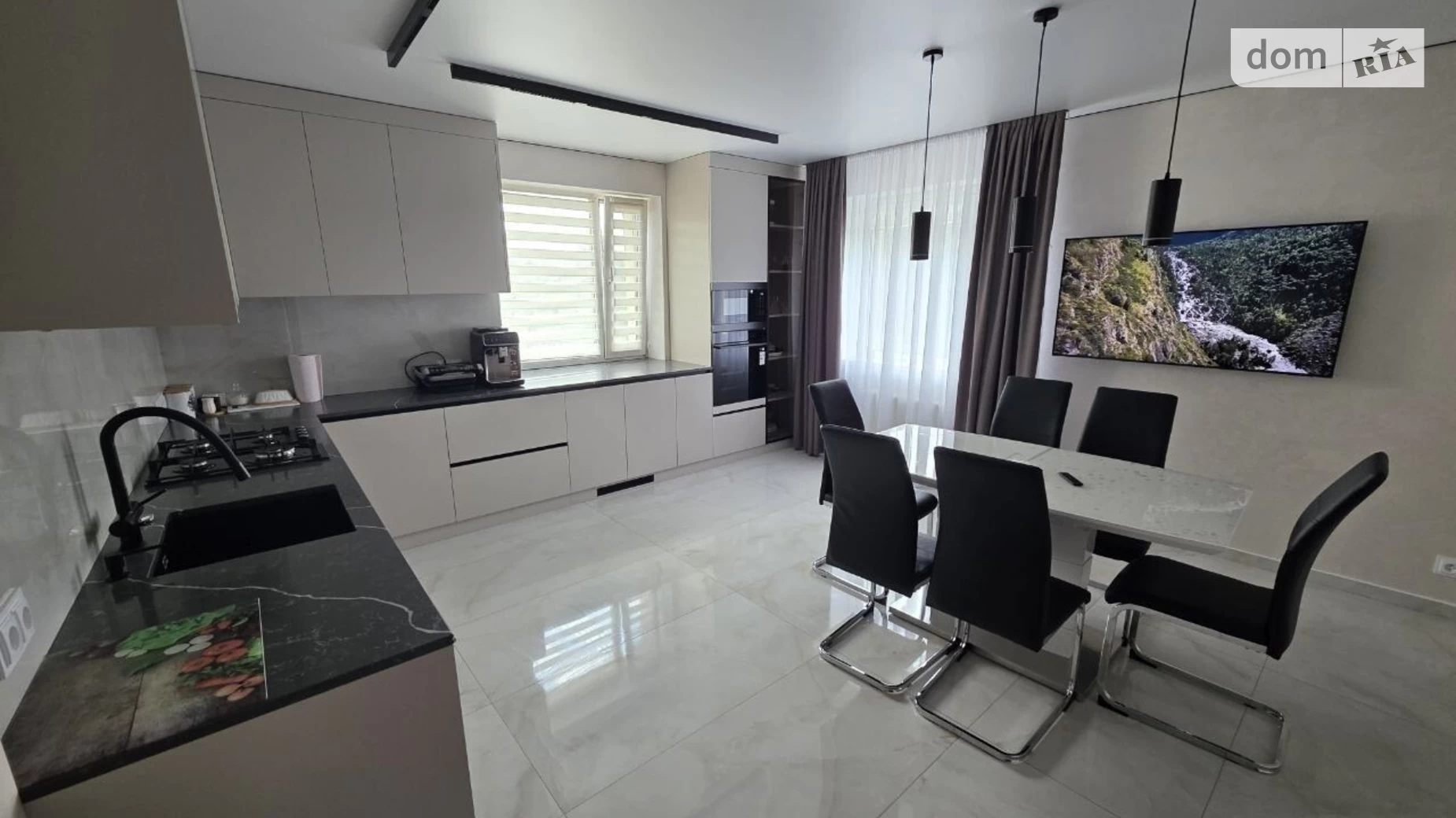 Продается дом на 2 этажа 197 кв. м с садом, цена: 169000 $ - фото 3