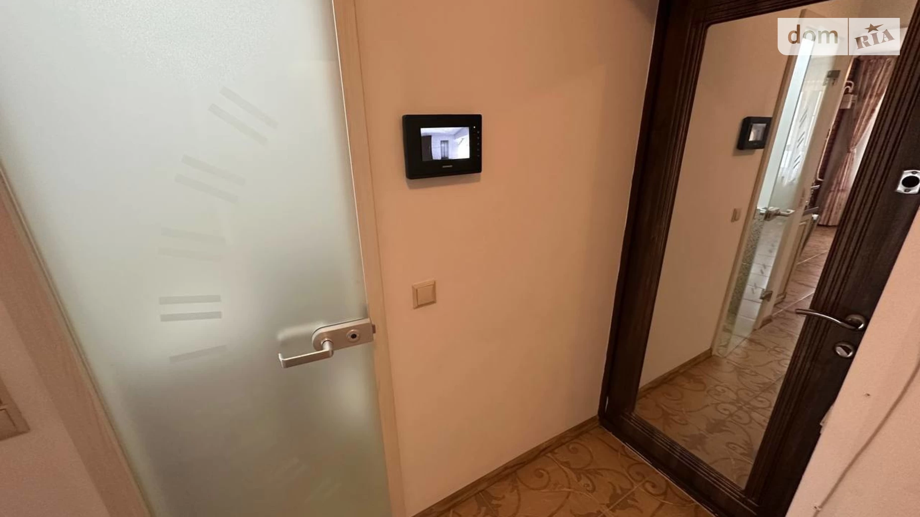 Продається 1-кімнатна квартира 38.5 кв. м у Івано-Франківську, вул. Стуса Василя, 11А - фото 2