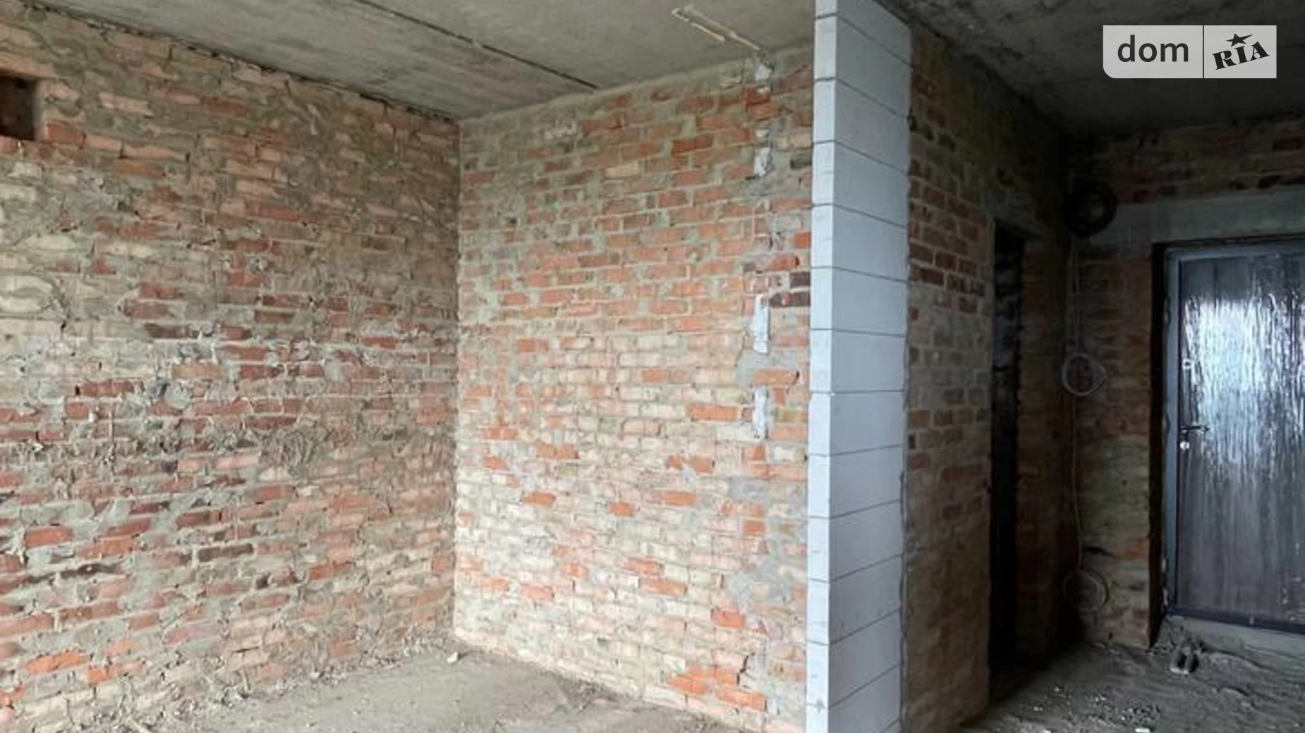 Продается 1-комнатная квартира 71.4 кв. м в Ровно, ул. Соборная - фото 4