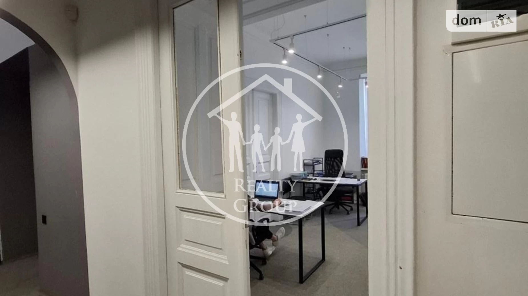Продается офис 78.3 кв. м в бизнес-центре, цена: 170000 $ - фото 3