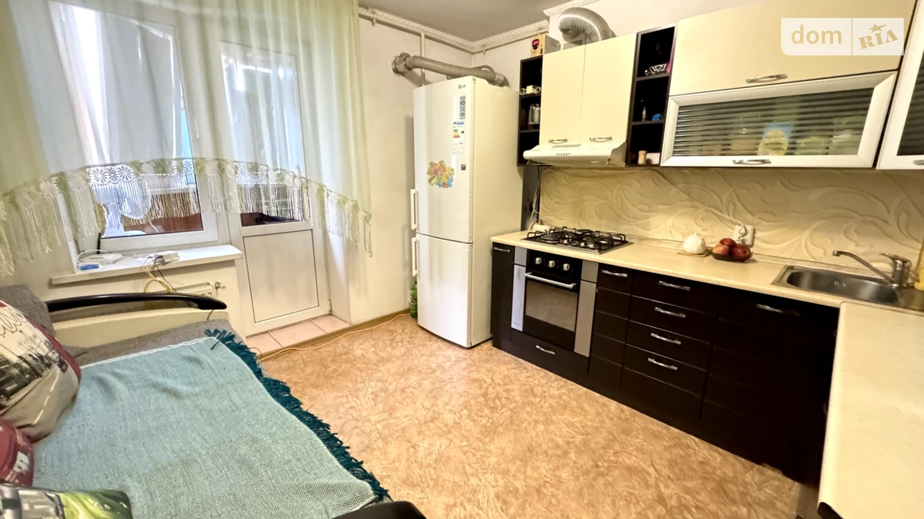 Продается 1-комнатная квартира 45.4 кв. м в Святопетровское, ул. Тепличная, 38 - фото 2