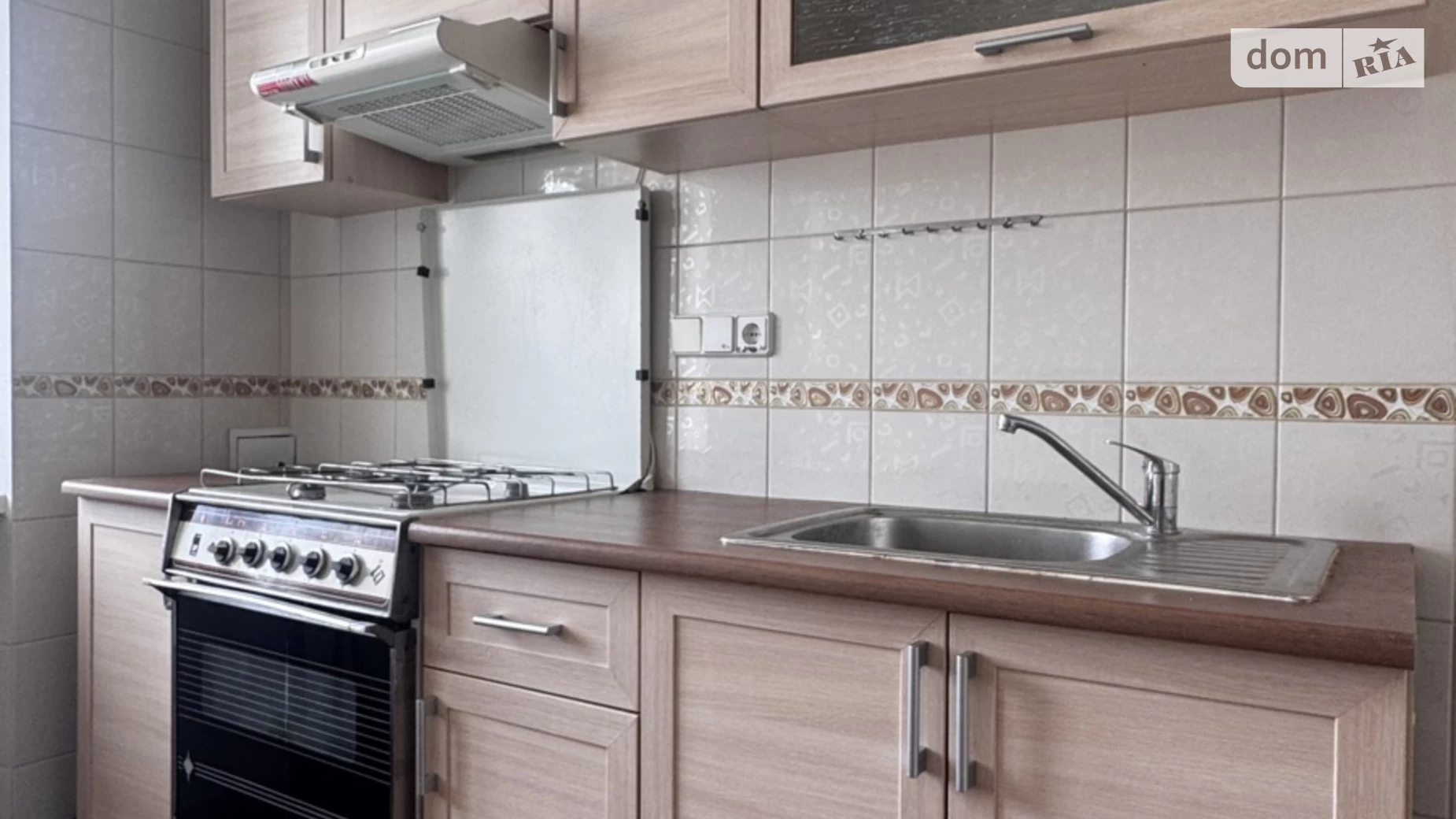 Продається 3-кімнатна квартира 71 кв. м у Києві, вул. Новопирогівська, 25 - фото 3