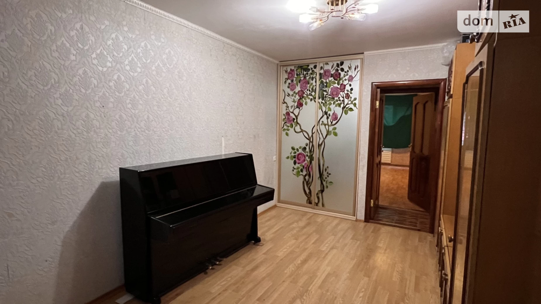 Продається 2-кімнатна квартира 44.2 кв. м у Чернігові, вул. Космонавтів - фото 2