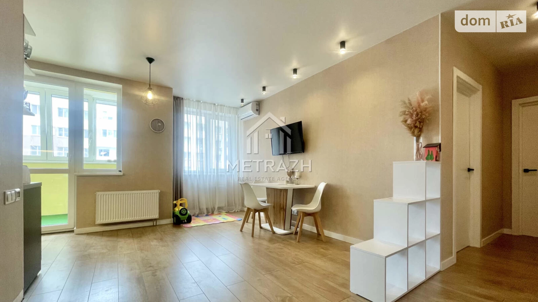 Продається 2-кімнатна квартира 59.8 кв. м у Харкові, вул. Козакевича, 31 - фото 2