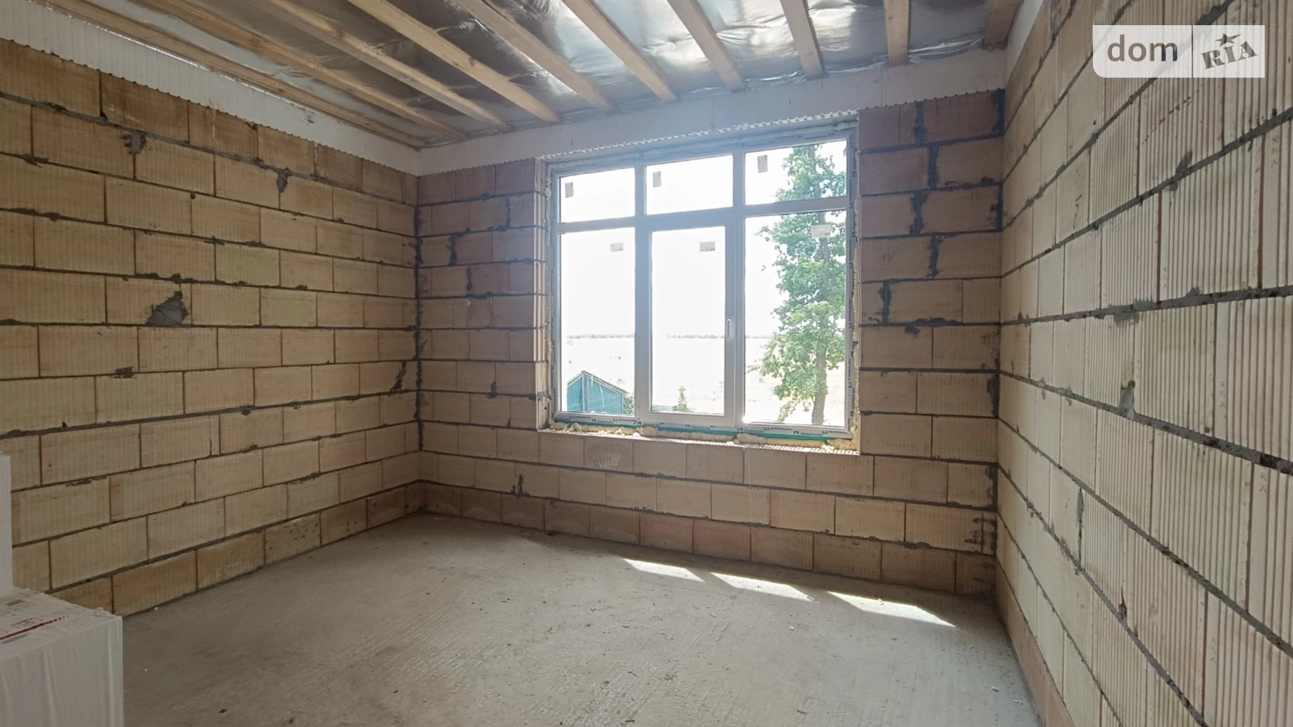 Продается дом на 2 этажа 134 кв. м с участком, цена: 135000 $ - фото 2