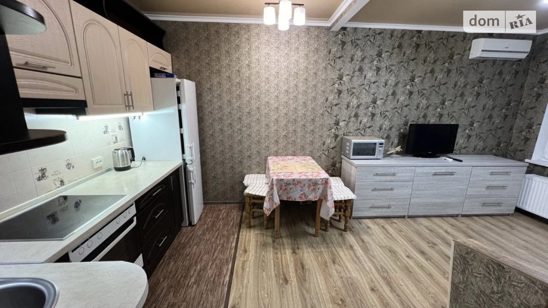 Здається в оренду 1-кімнатна квартира 45 кв. м у, цена: 8500 грн - фото 2
