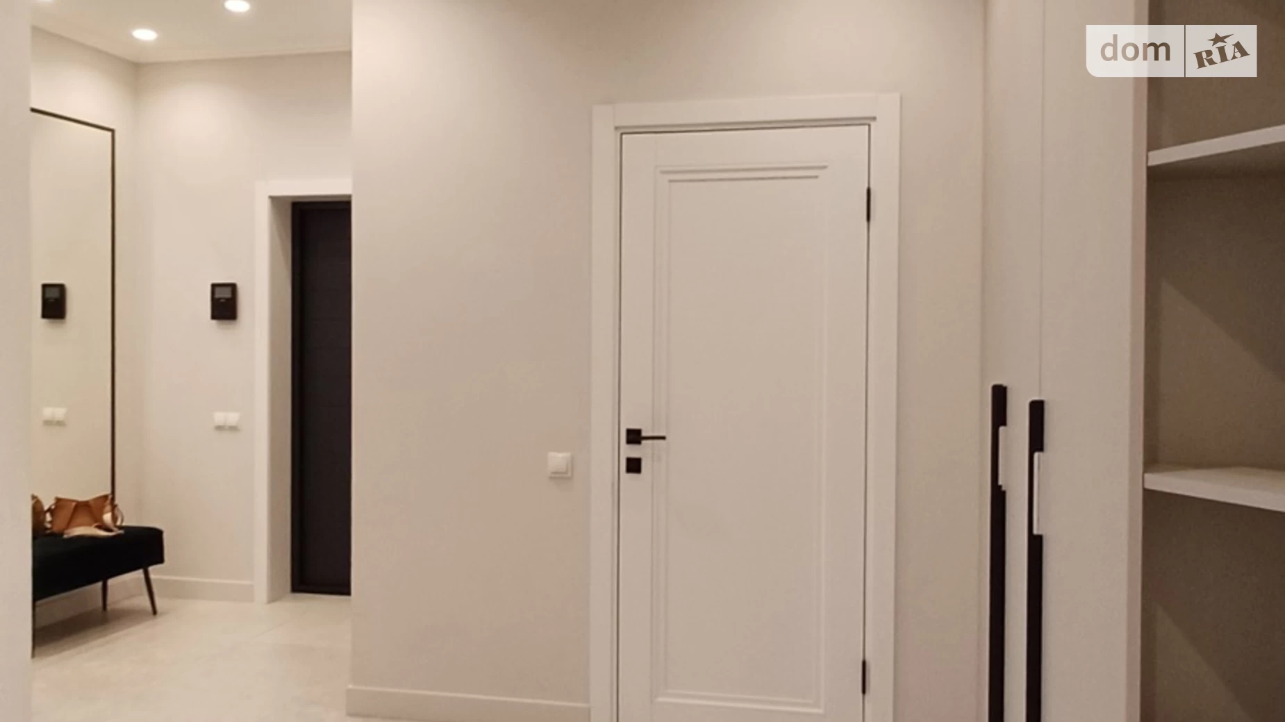 Продається 2-кімнатна квартира 75 кв. м у Ужгороді, вул. Собранецька, 150В - фото 3