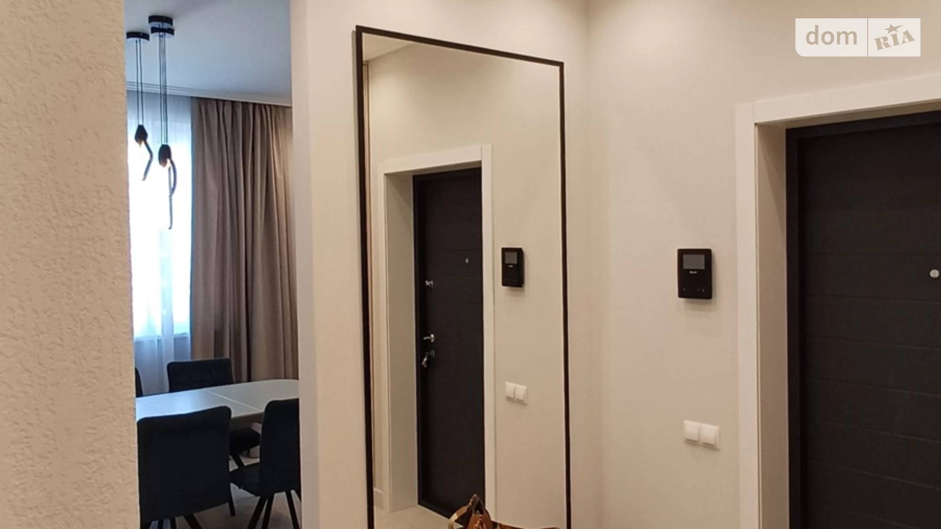 Продається 2-кімнатна квартира 75 кв. м у Ужгороді, вул. Собранецька, 150В - фото 4
