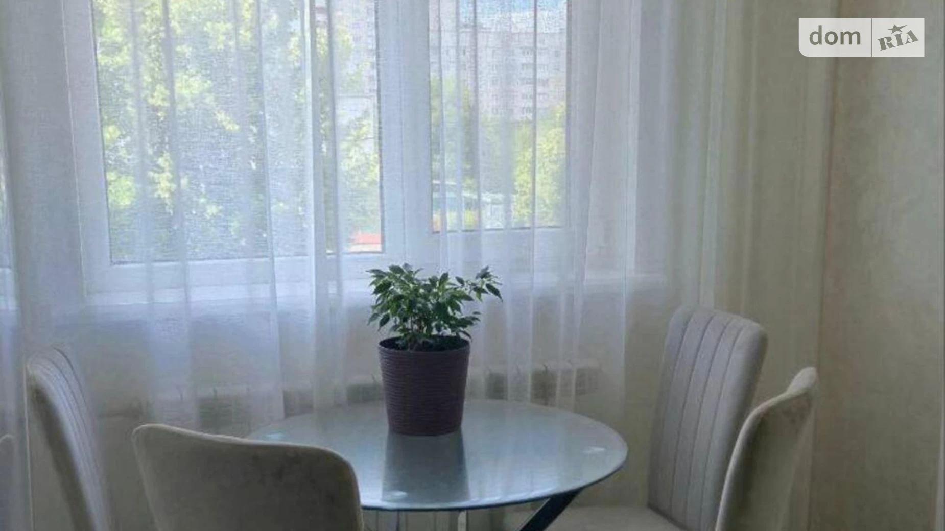 Продается 1-комнатная квартира 38 кв. м в Харькове, цена: 32000 $ - фото 2