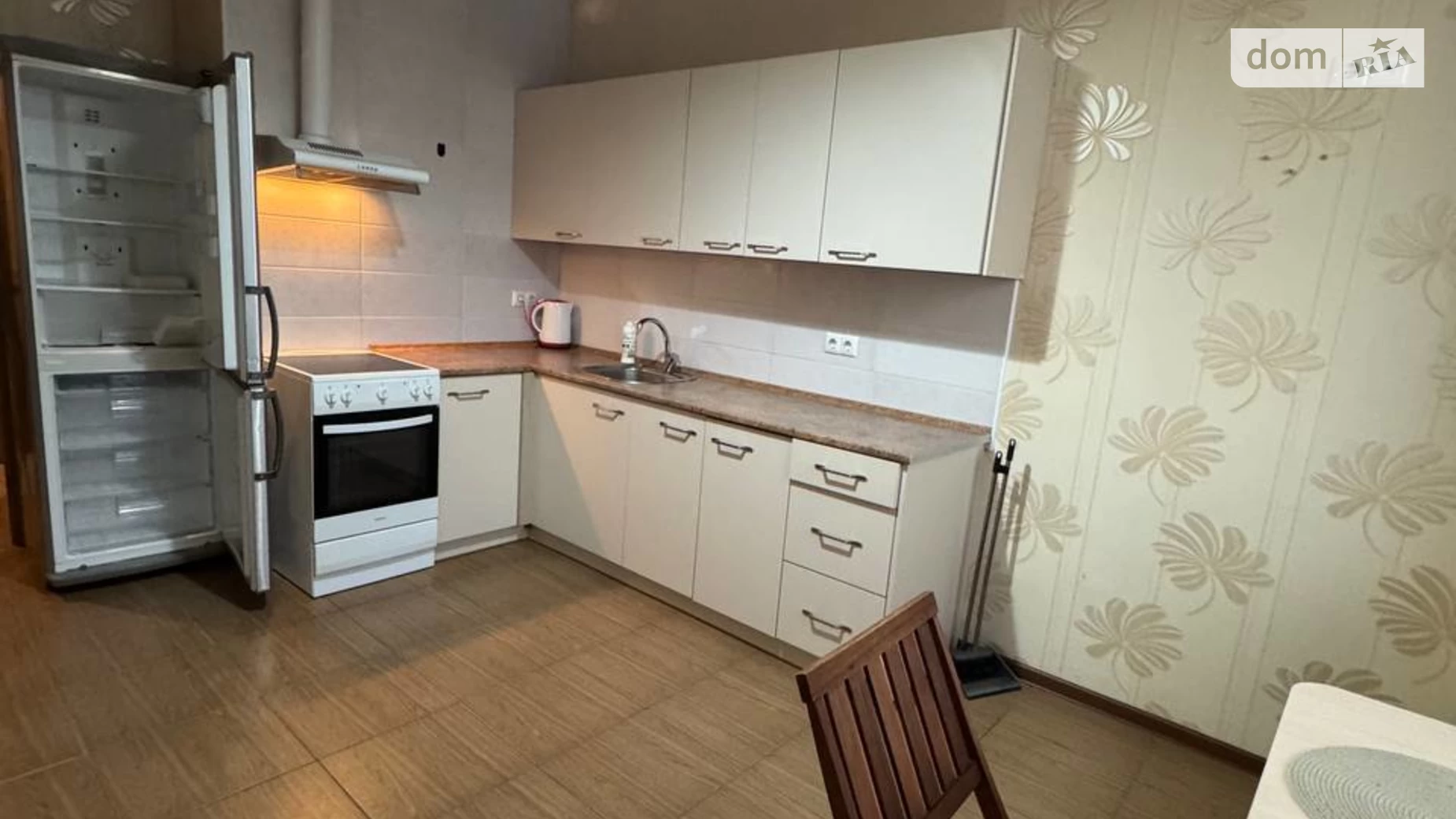 Продається 1-кімнатна квартира 41 кв. м у Лиманці - фото 2