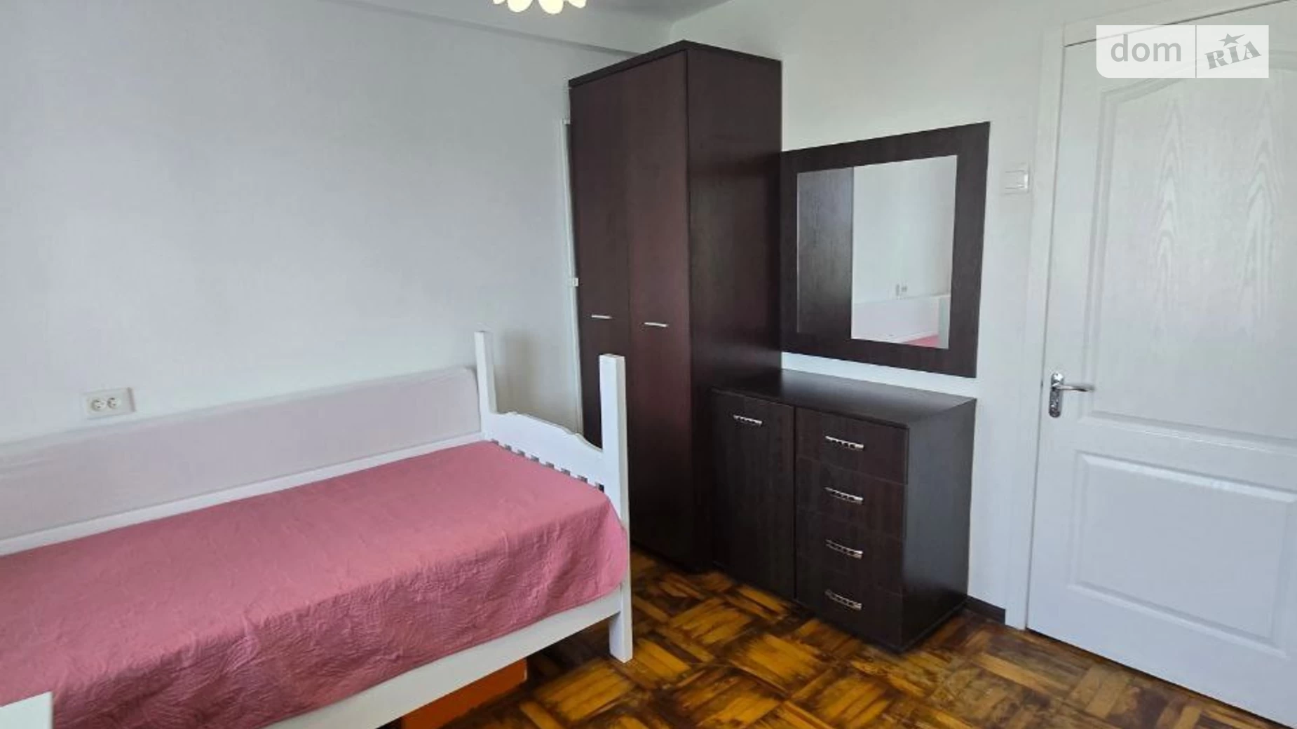 3-комнатная квартира 68 кв. м в Запорожье, ул. Сорочинская(Новгородская) - фото 4