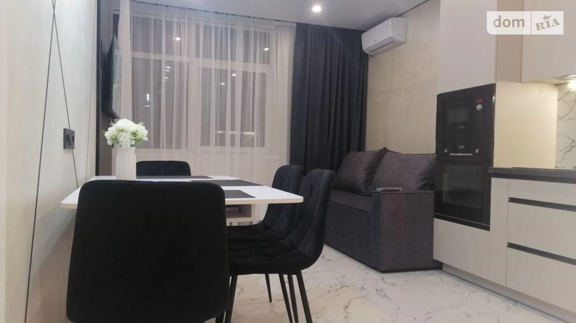 Продається 2-кімнатна квартира 61 кв. м у Києві, цена: 138500 $ - фото 2