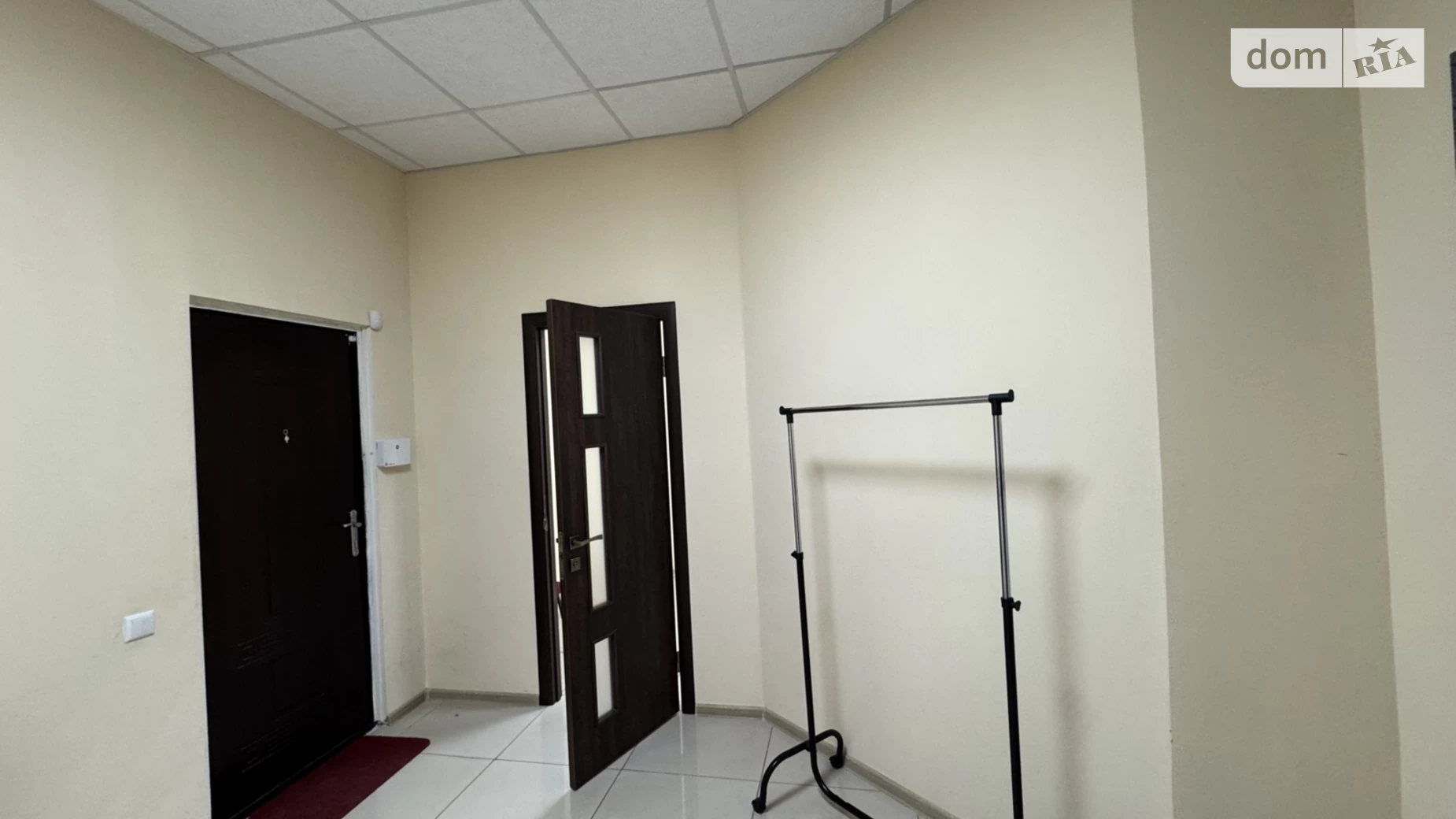 Здається в оренду приміщення вільного призначення 40 кв. м в 4-поверховій будівлі, цена: 10000 грн - фото 4