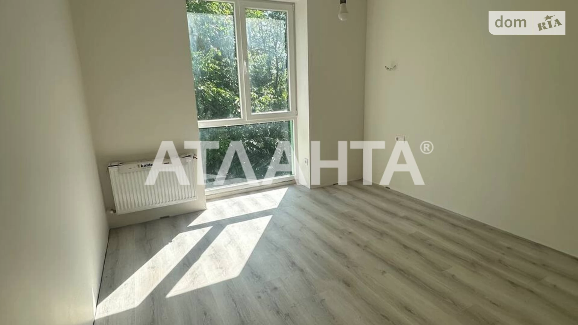 Продается 1-комнатная квартира 50 кв. м в Черновцах, ул. Русская - фото 2