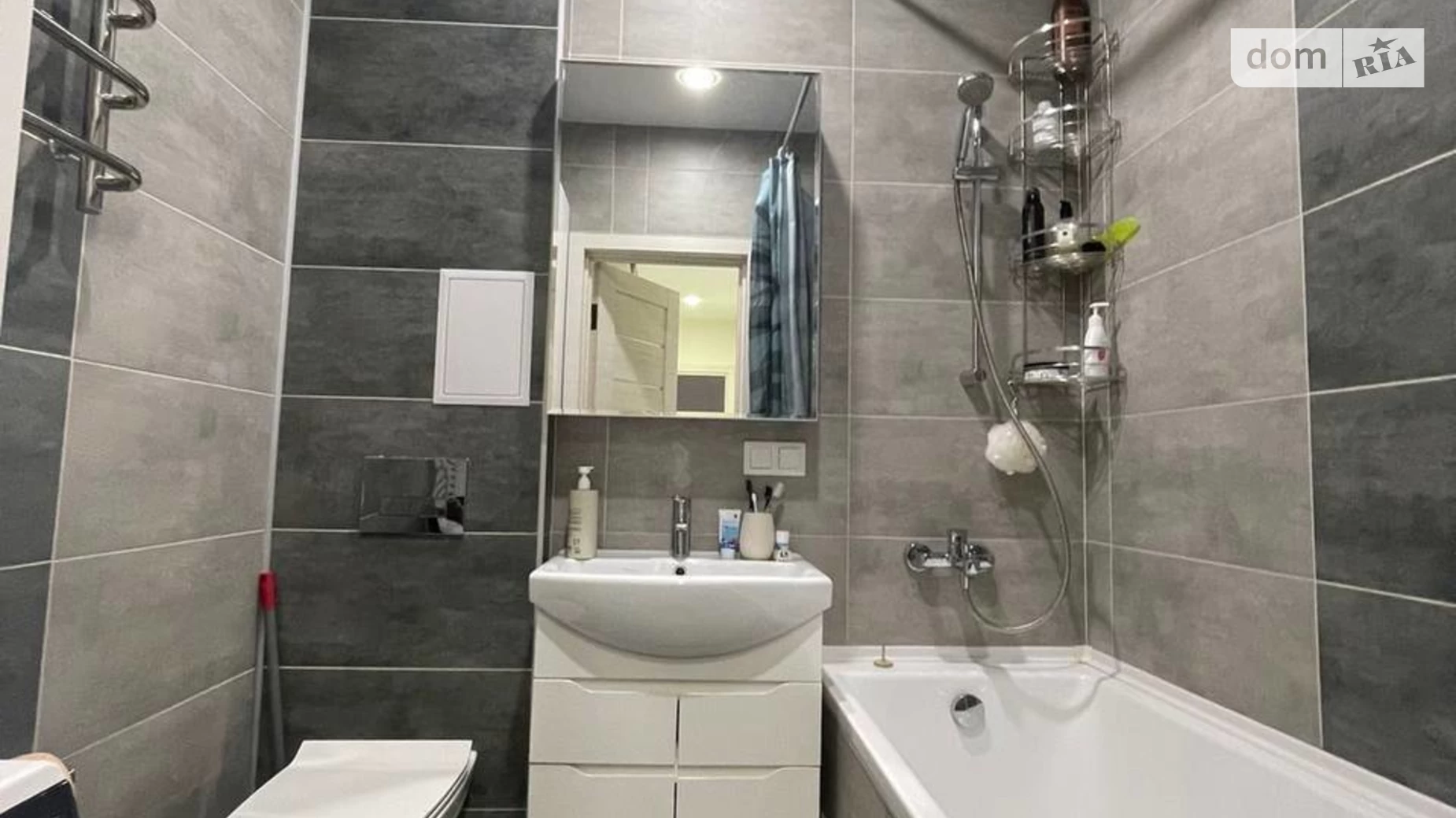 Продається 2-кімнатна квартира 67 кв. м у Дніпрі - фото 4