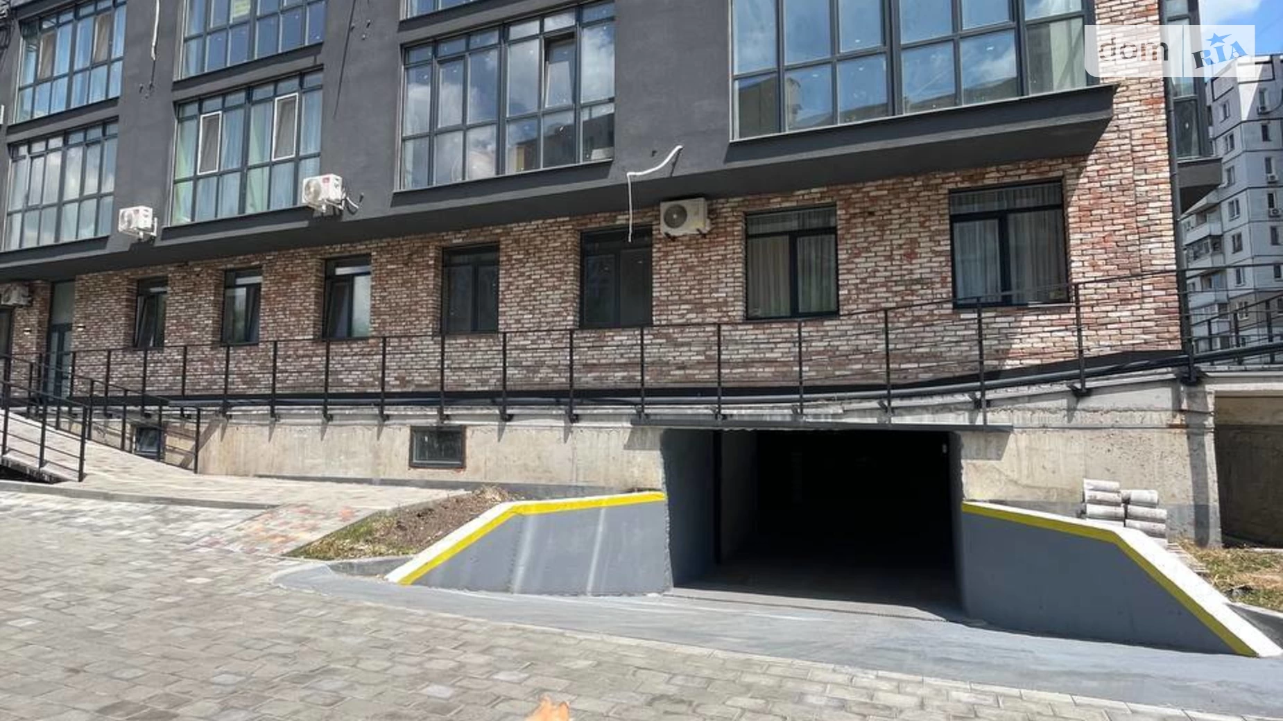 Здається в оренду підземний паркінг під легкове авто на 15 кв. м, цена: 3500 грн - фото 2