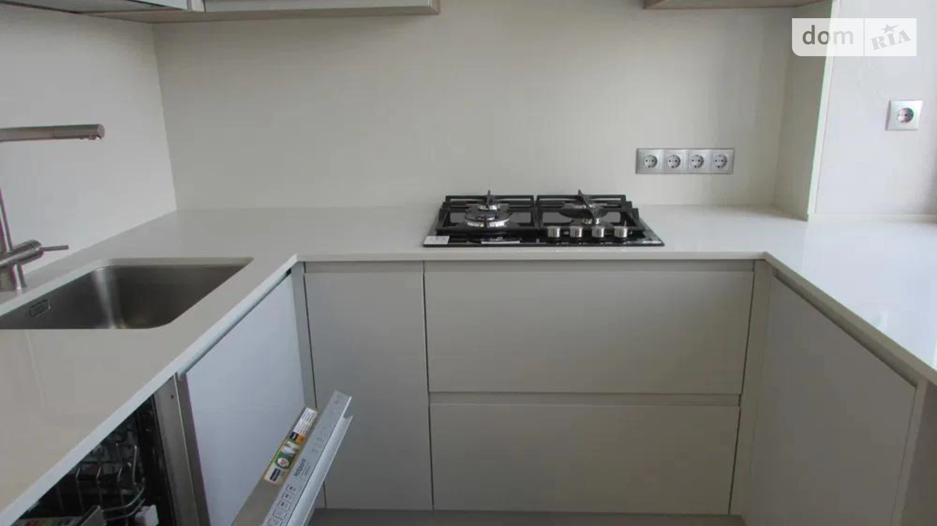 Продается 3-комнатная квартира 78 кв. м в Киеве, цена: 195000 $ - фото 2
