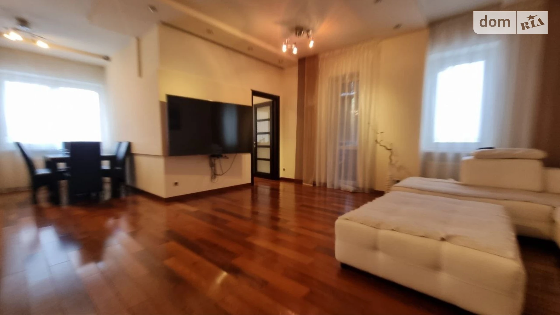 Продается 4-комнатная квартира 125 кв. м в Днепре, ул. Гусенко, 17 - фото 2