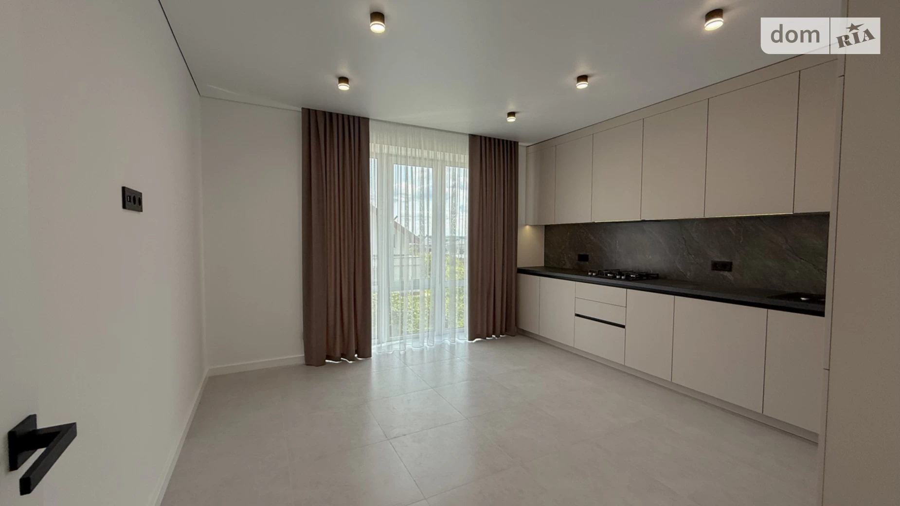 Продается 1-комнатная квартира 44 кв. м в Ровно, цена: 74000 $ - фото 4