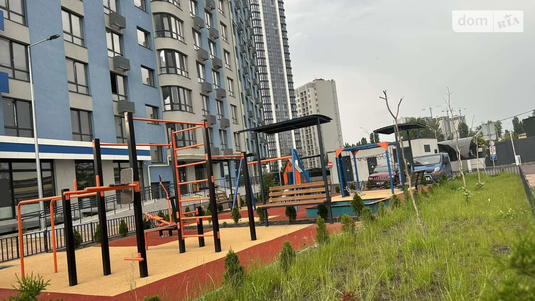 Продается 1-комнатная квартира 31 кв. м в Киеве, наб. Днепровская - фото 4