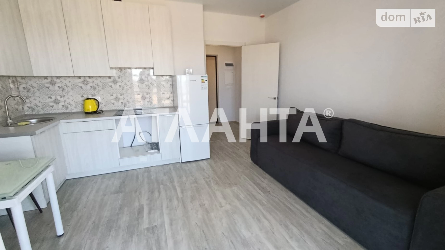 Продається 1-кімнатна квартира 27 кв. м у Авангарді,  - фото 2