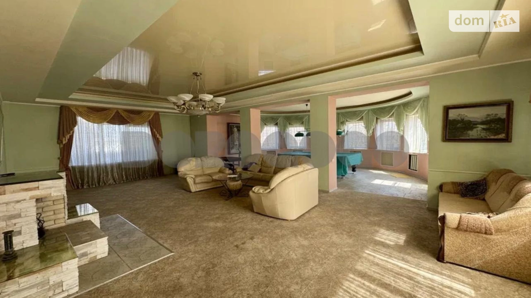 Продается дом на 3 этажа 421 кв. м с беседкой, цена: 195000 € - фото 4