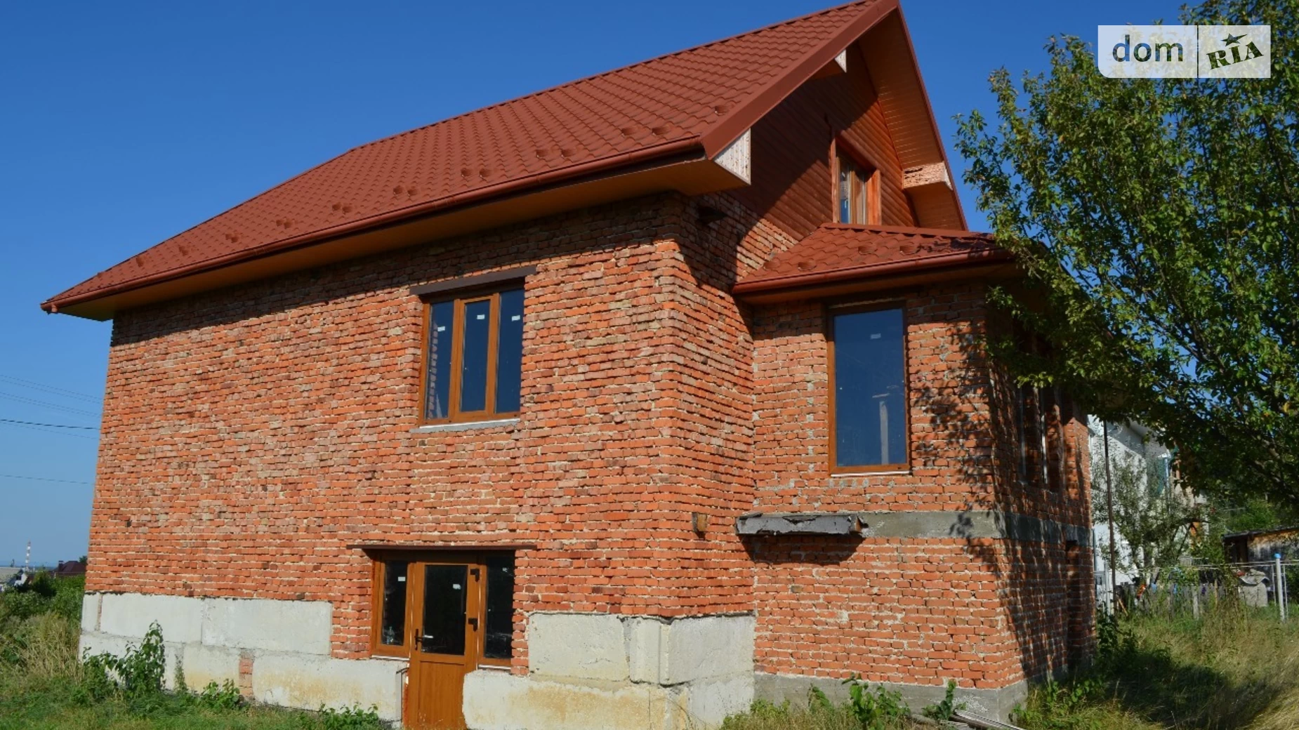 Продается дом на 2 этажа 250 кв. м с бассейном, цена: 44999 $ - фото 3