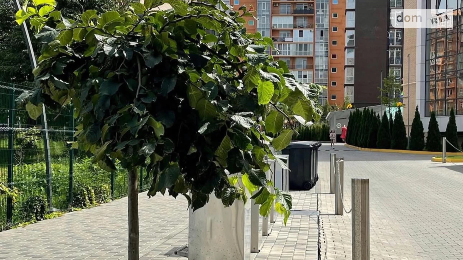Продається 2-кімнатна квартира 71.6 кв. м у Чернівцях, вул. Воробкевича Сидора, 31Б - фото 2