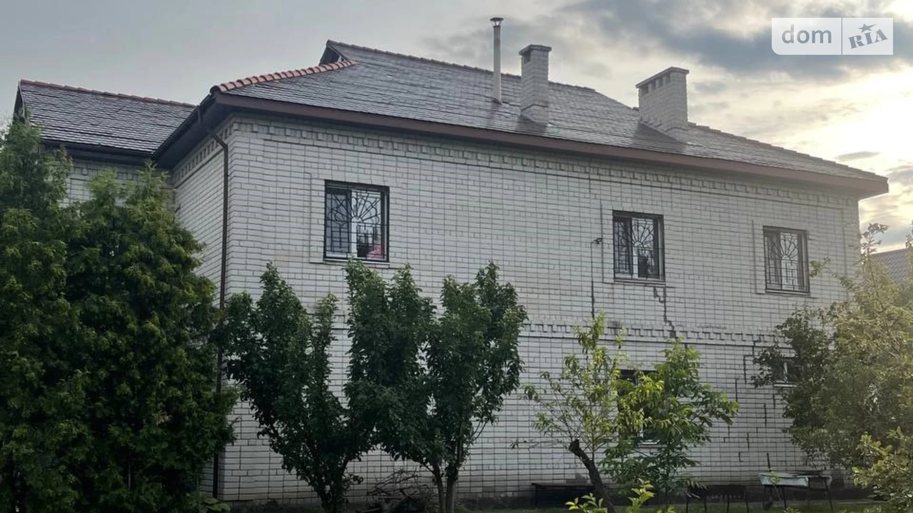 Продается дом на 2 этажа 267 кв. м с беседкой, цена: 85000 $ - фото 2