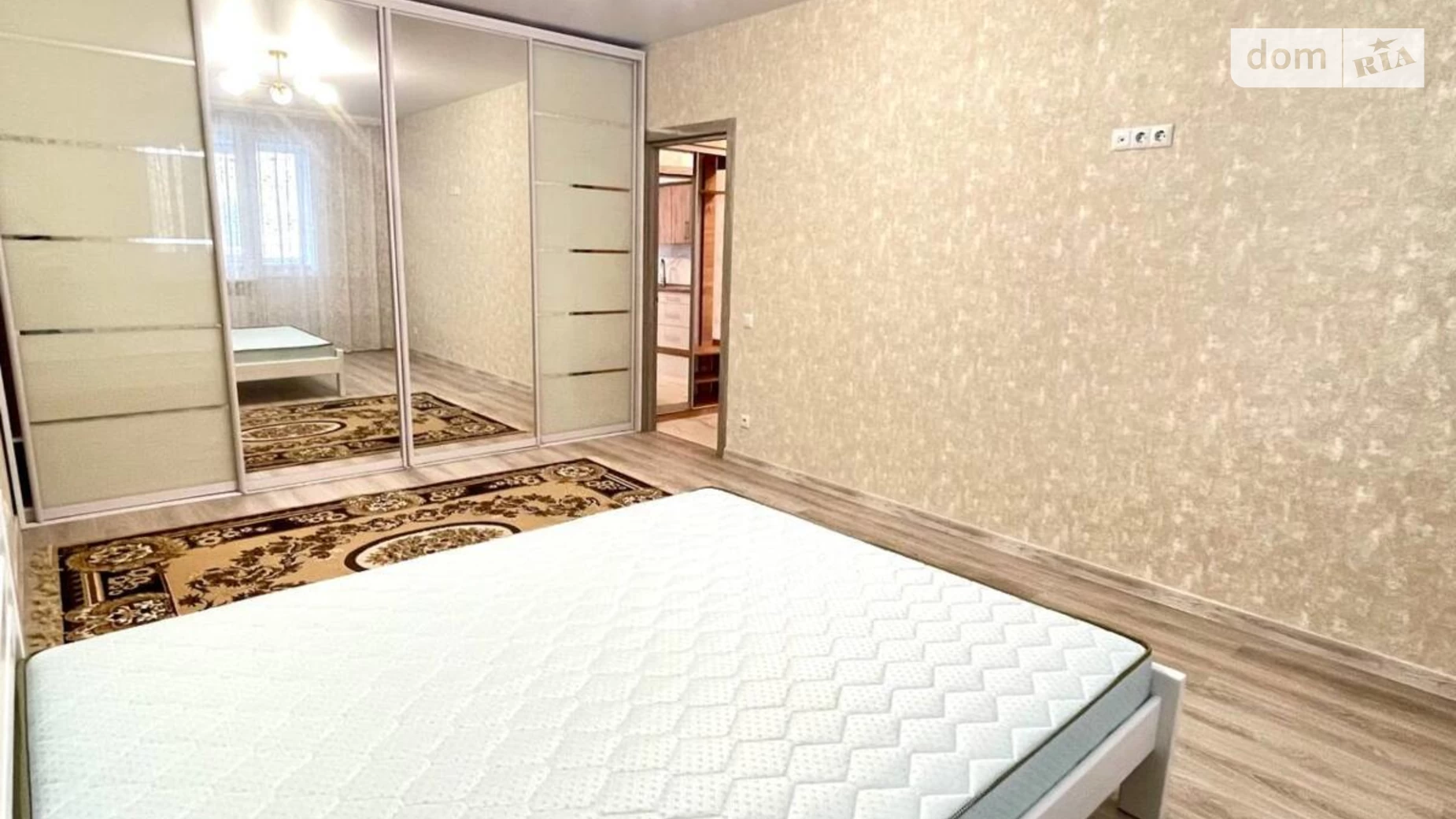 Сдается в аренду 2-комнатная квартира 68 кв. м в Хмельницком, ул. Кармелюка, 3/3 - фото 2