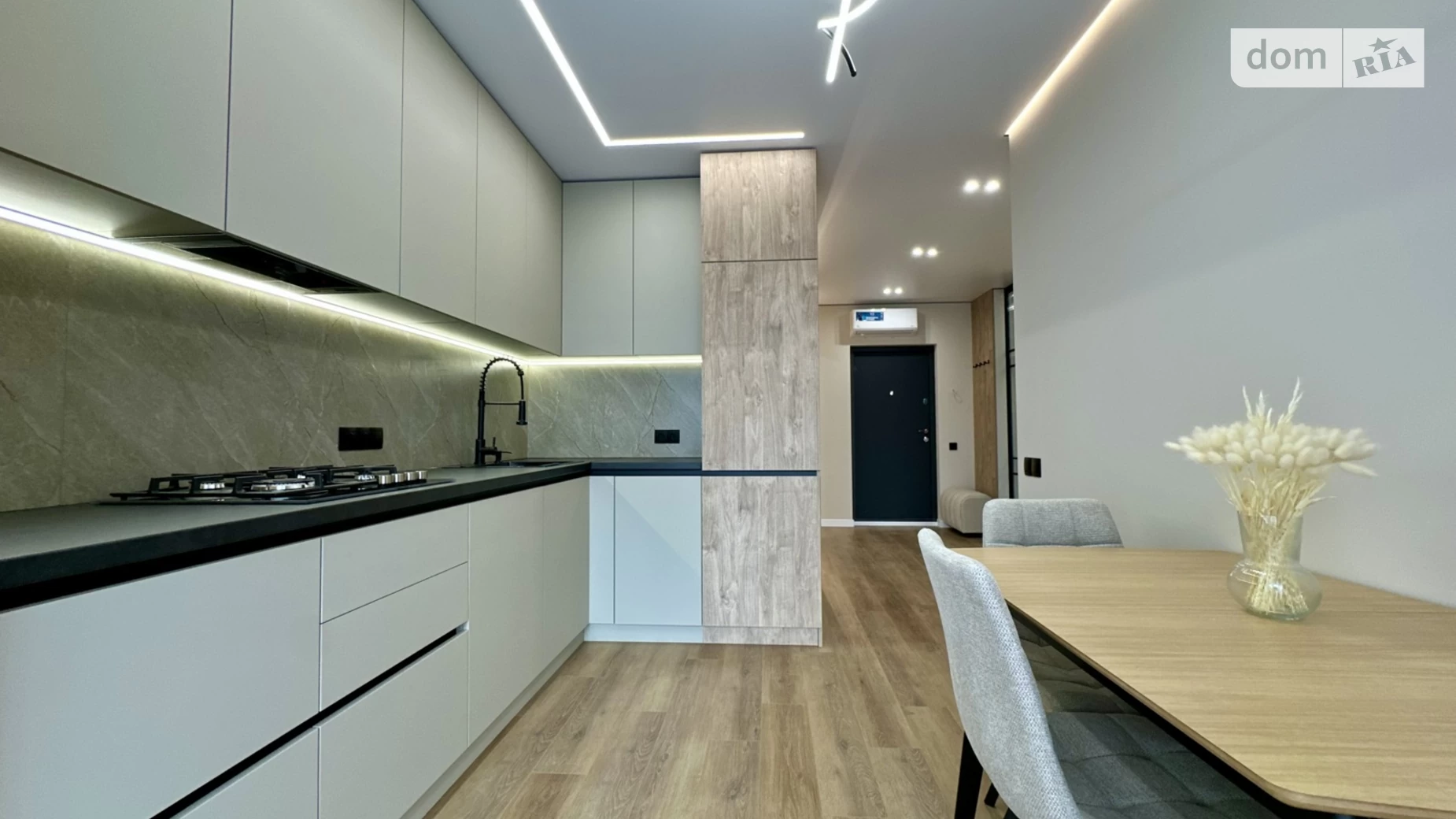 Продается 1-комнатная квартира 42 кв. м в Ивано-Франковске, цена: 79999 $ - фото 4
