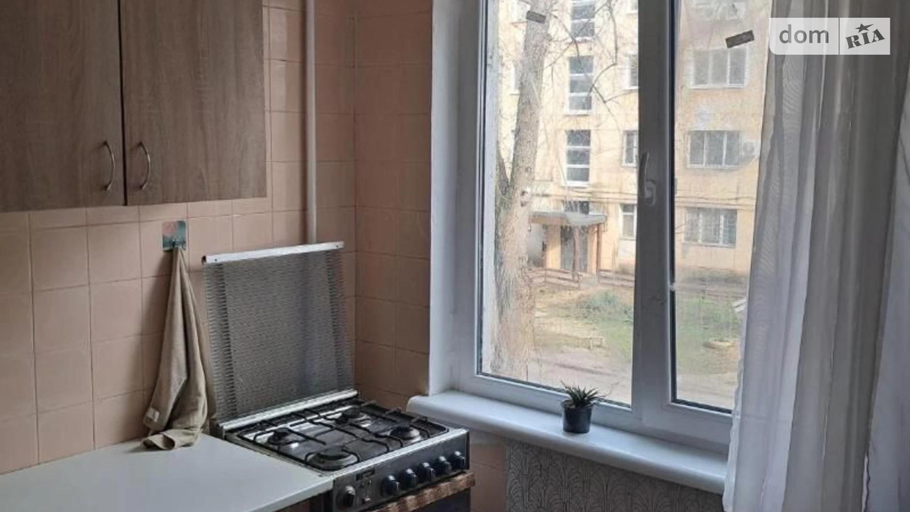 Продається 3-кімнатна квартира 47 кв. м у Одесі - фото 2