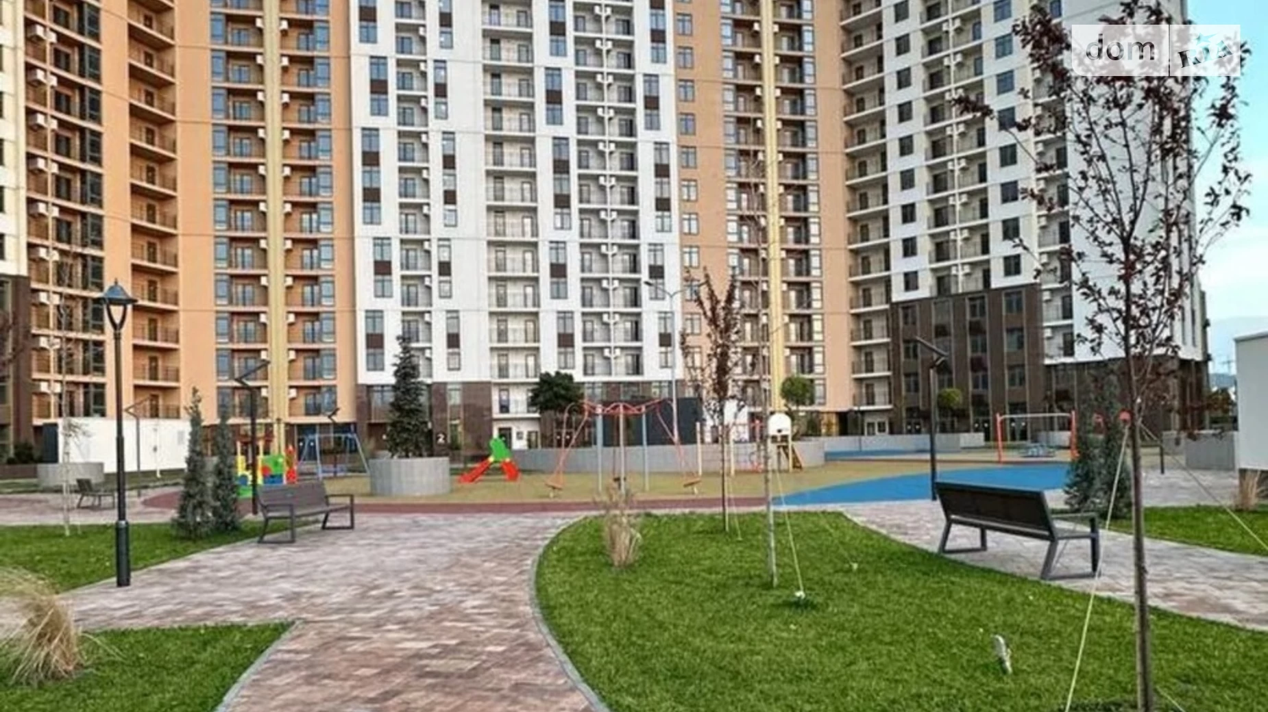 Продається 2-кімнатна квартира 71 кв. м у Одесі, вул. Краснова, 3 корпус 66 - фото 2