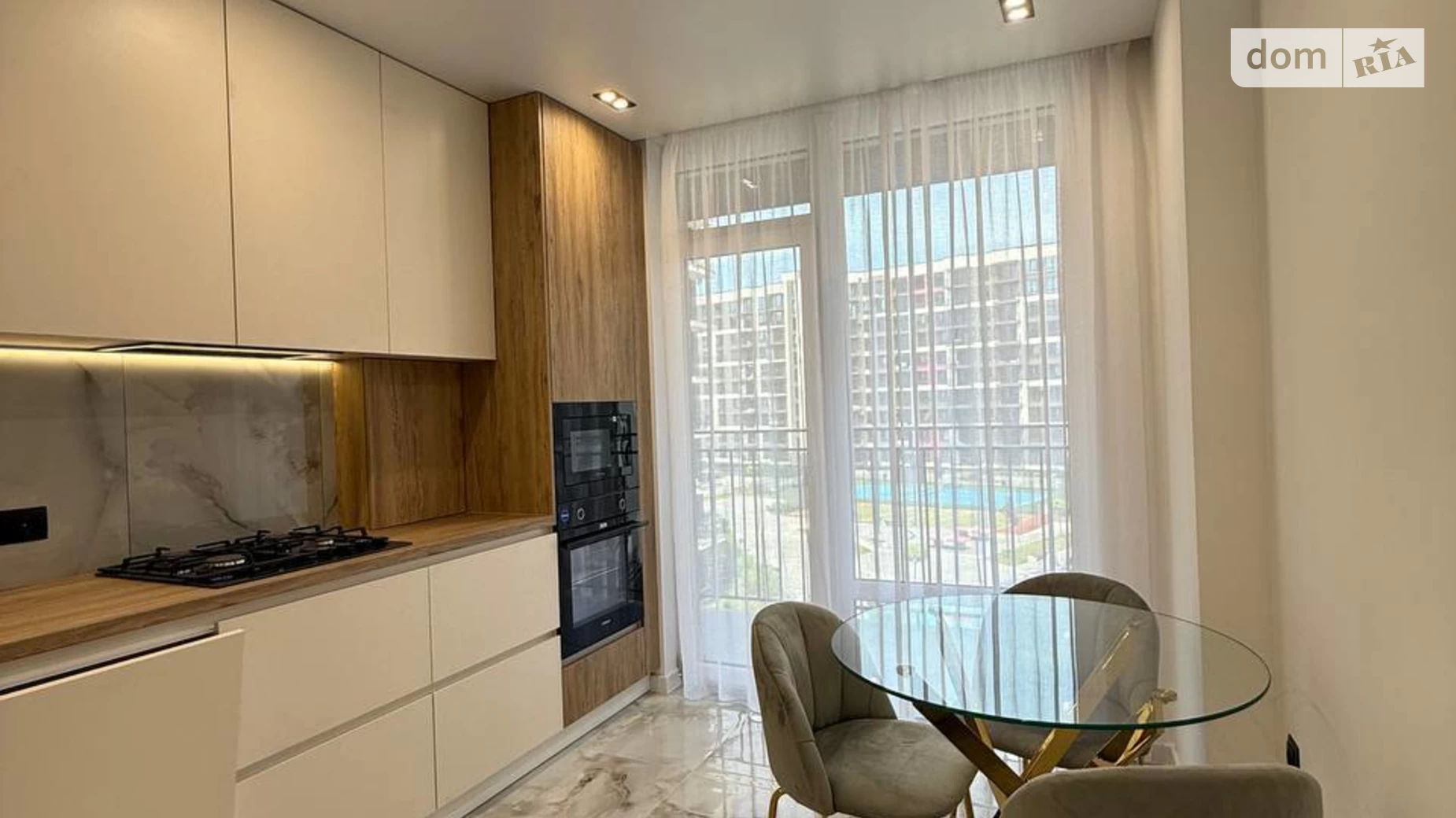 Продается 1-комнатная квартира 38 кв. м в Ивано-Франковске, цена: 74000 $ - фото 4