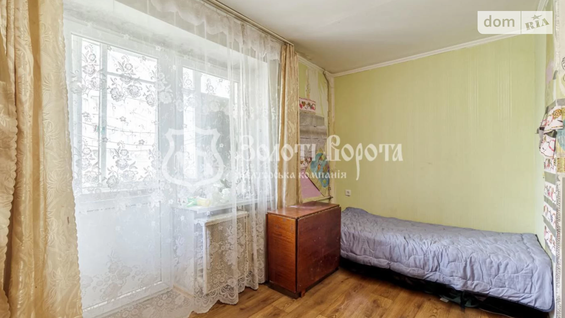 Продается 1-комнатная квартира 28 кв. м в Киеве, ул. Петропавловская, 13/8 - фото 3