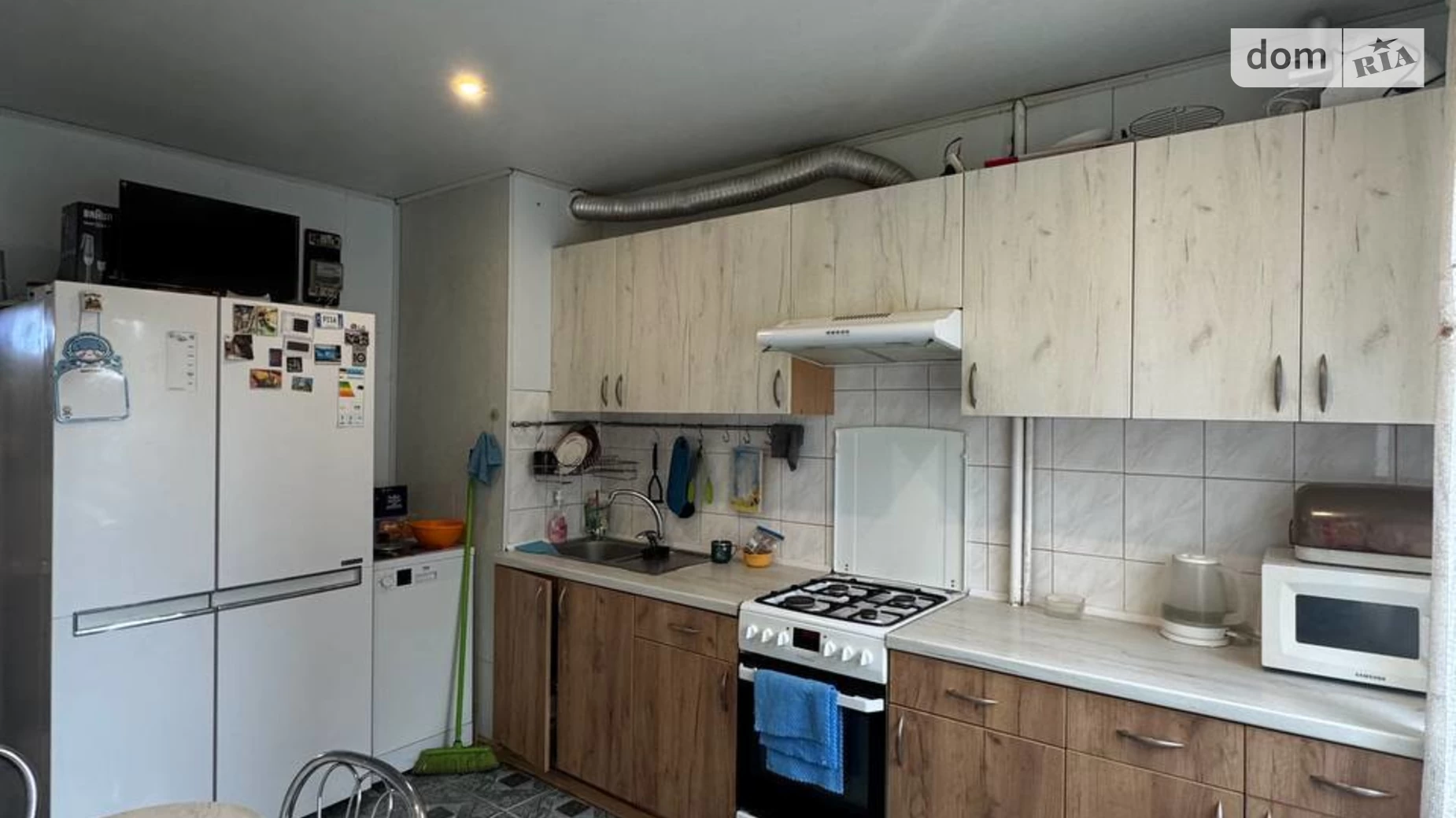 Продается 3-комнатная квартира 65 кв. м в Днепре, мас. Тополь-3, 2/2 - фото 2