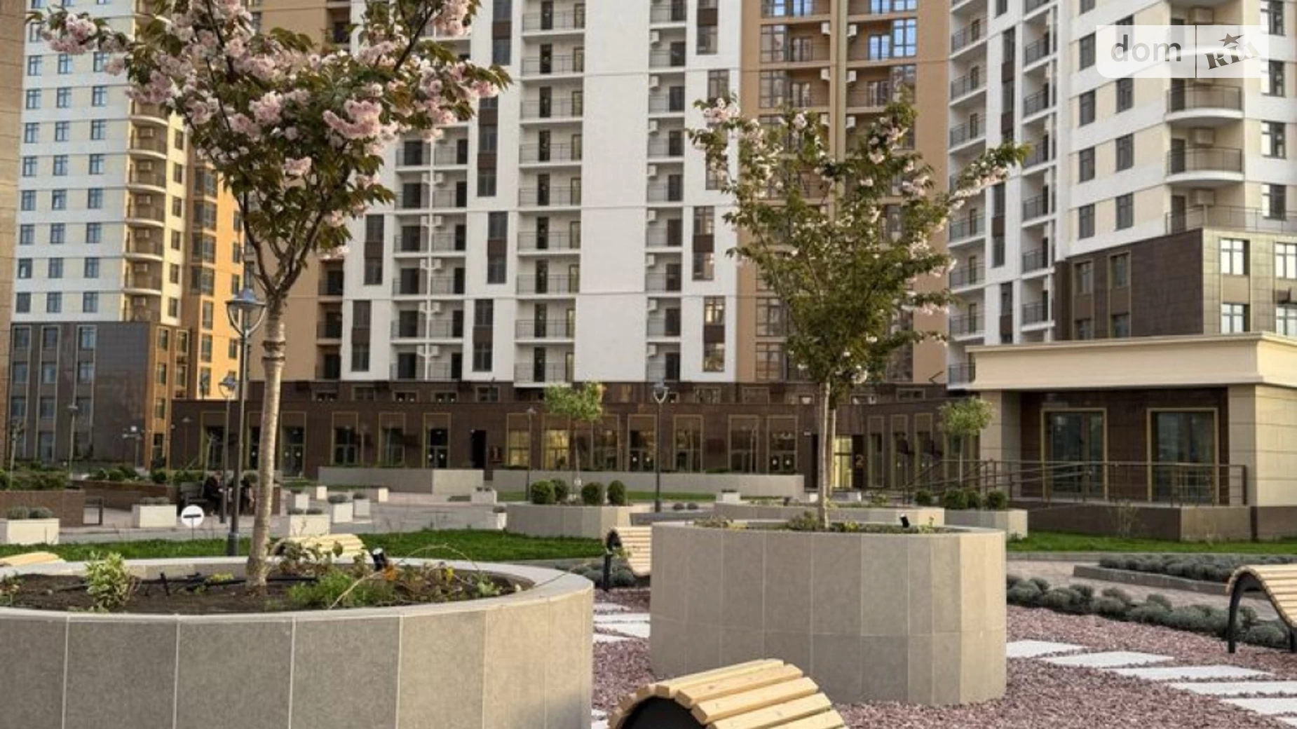Продается 1-комнатная квартира 43 кв. м в Одессе, ул. Краснова - фото 2